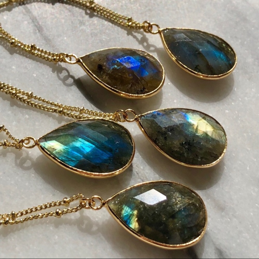 14K Gold Labradorite Boho Nebula Necklace - Picture 4 of 8